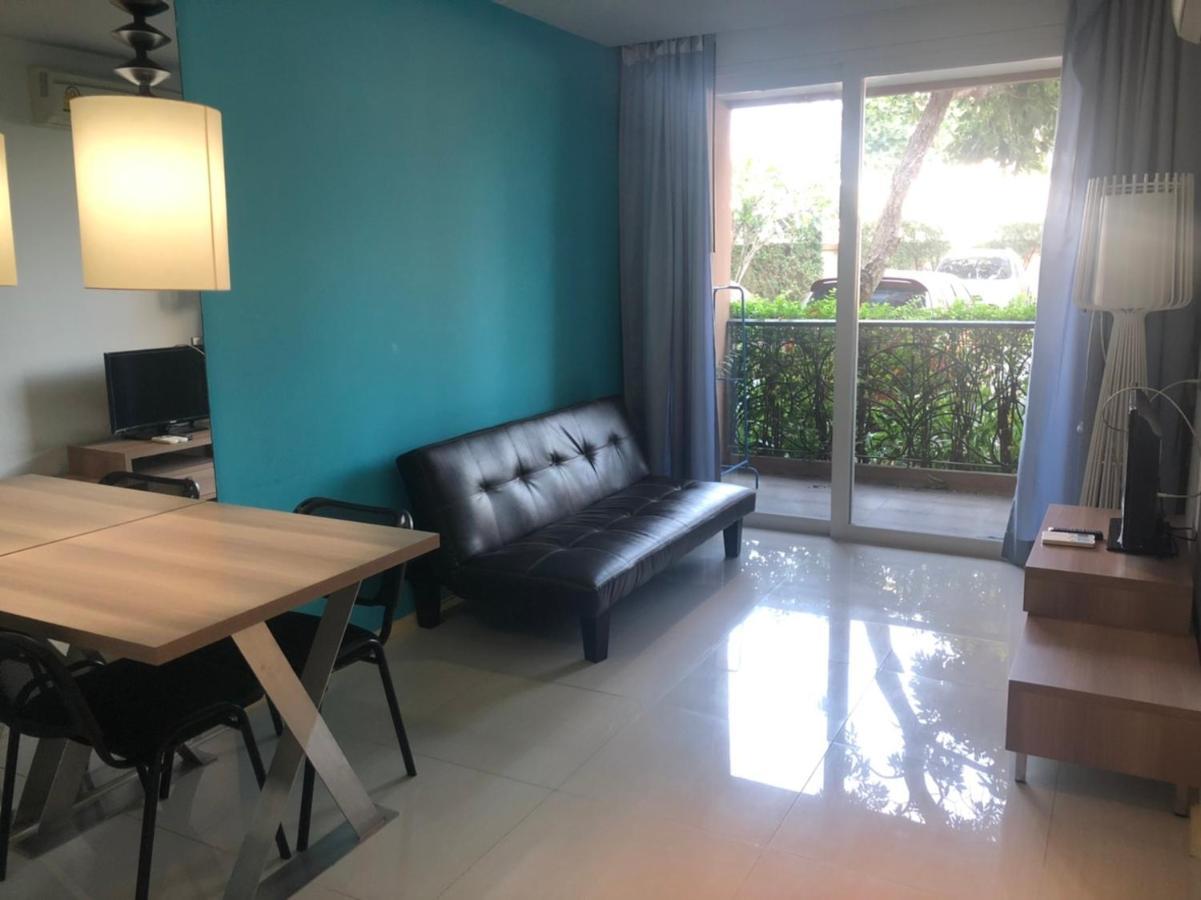 Atlantis Condo Resort Jomtien Esterno foto