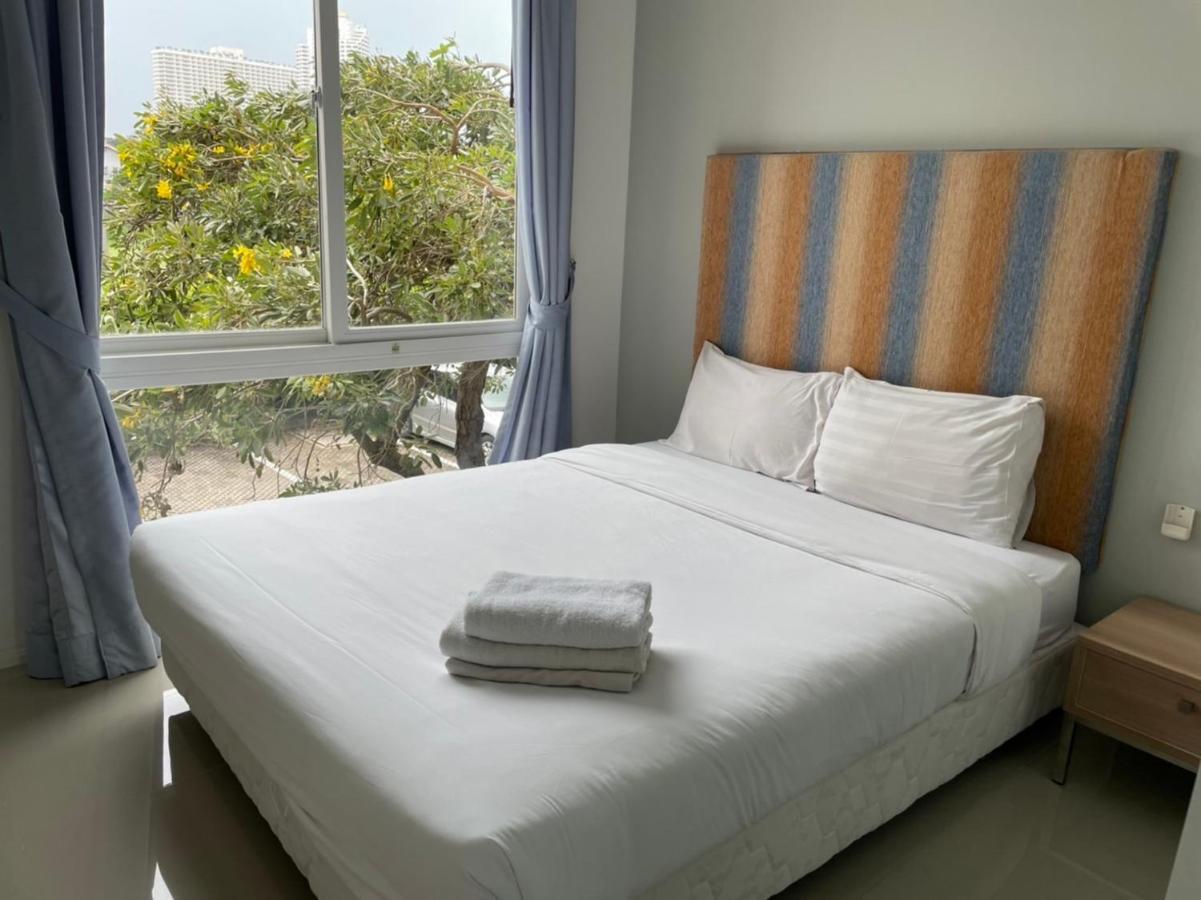 Atlantis Condo Resort Jomtien Esterno foto