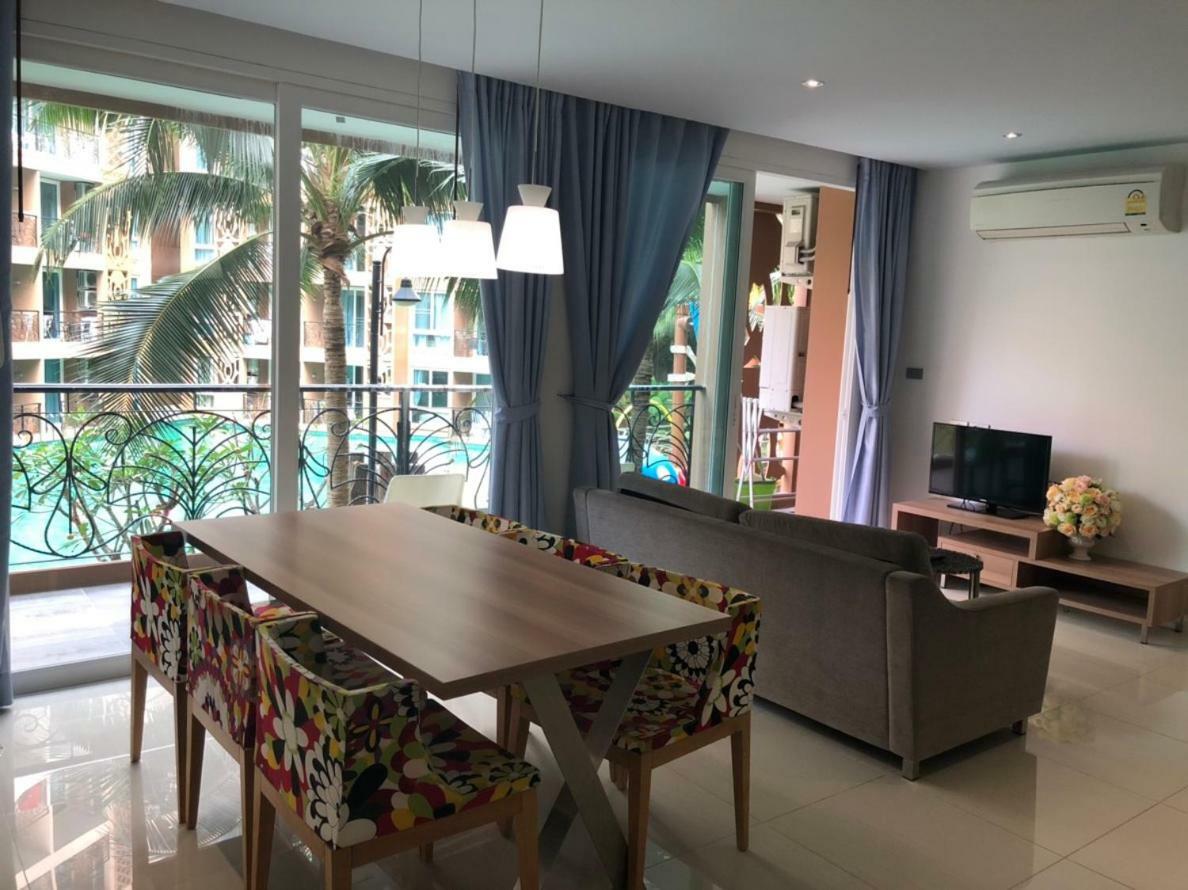 Atlantis Condo Resort Jomtien Esterno foto
