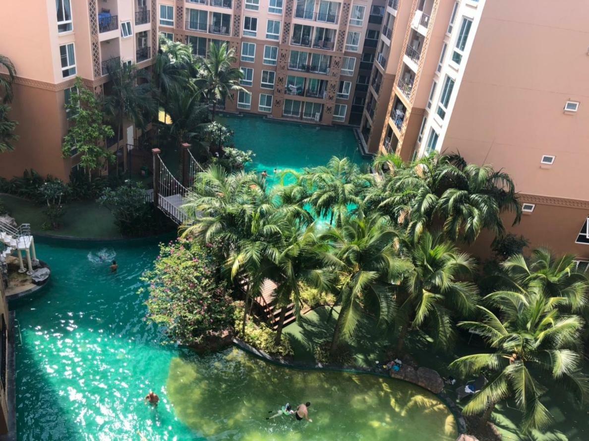 Atlantis Condo Resort Jomtien Esterno foto